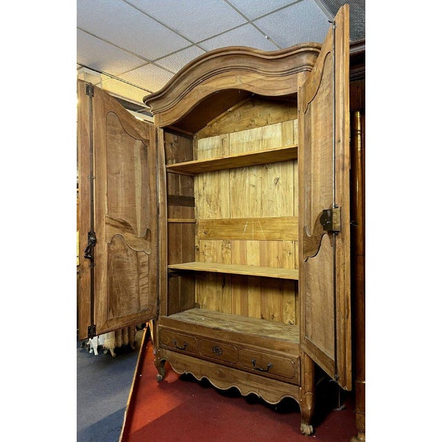 18th Century 18th Century Louis XV Provençal Walnut Wardrobe For Sale - Image 5 of 5