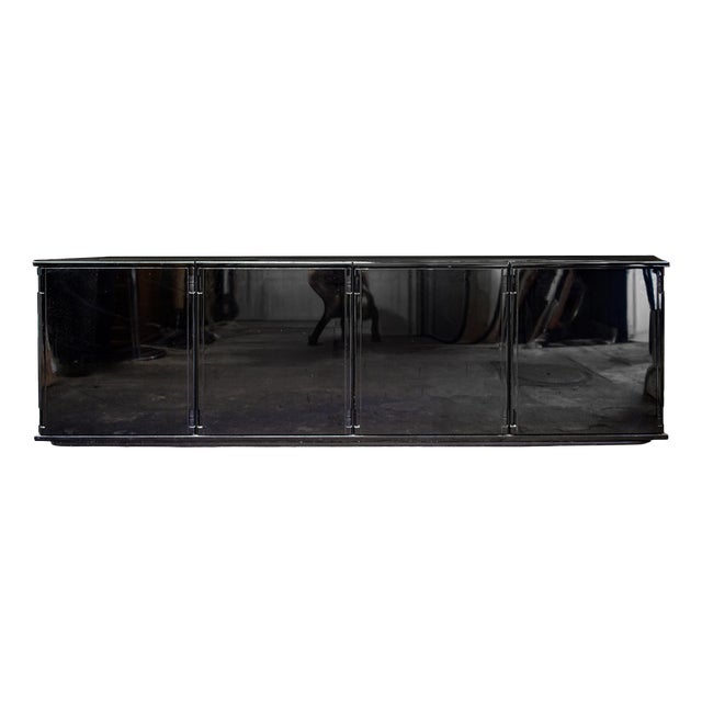 Italian Larco Sideboard in Black Lacquered Wood by Gianfranco Frattini for Molteni, 1970s For Sale