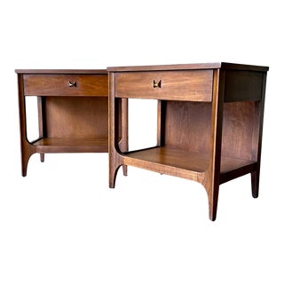 1960s Broyhill Brasilia Nightstand Pair For Sale