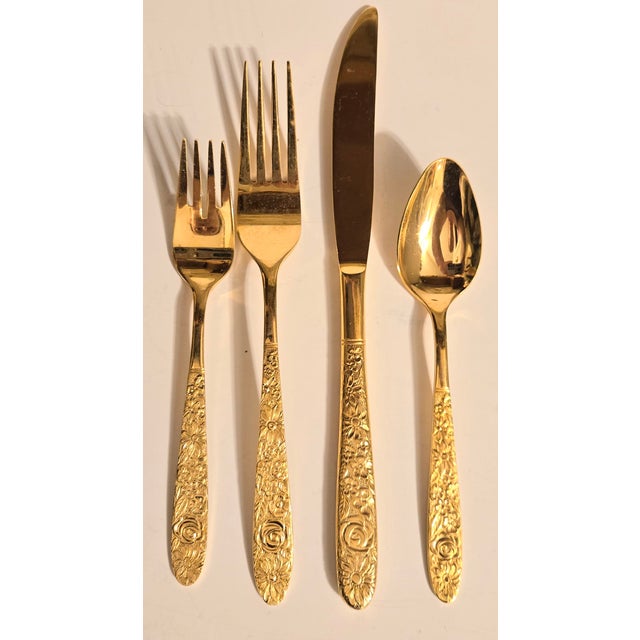 Hollywood Regency Mid-Century Hollywood Regency Gold Floral Flatware- Set of 72 For Sale - Image 3 of 18