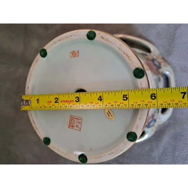 Vintage Chinese Porcelain Reticulated Floral Compote with Hand Grapes Decorations For Sale In West Palm - Image 6 of 12