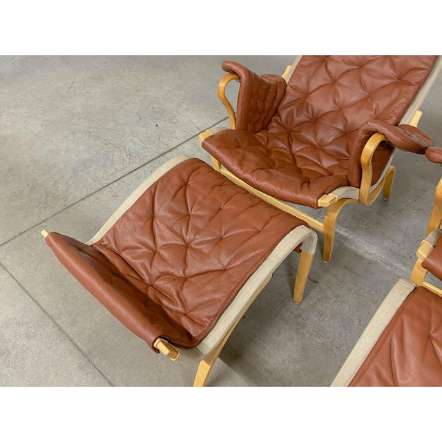 Bruno Mathsson Pernilla 69 Lounge Chair with Ottoman by Bruno Mathsson for Dux, 1990s, Set of 4 For Sale - Image 4 of 18
