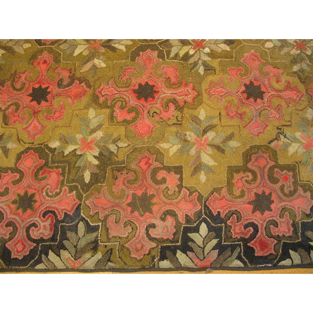 Late 19th Century American Hooked Rug ( 7'2" x 8'9" - 218 x 266 cm)