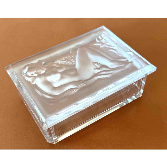Elegant glass decorative jewellery and trinket box. The design dates from the 1930s and is originally French. The crystal...