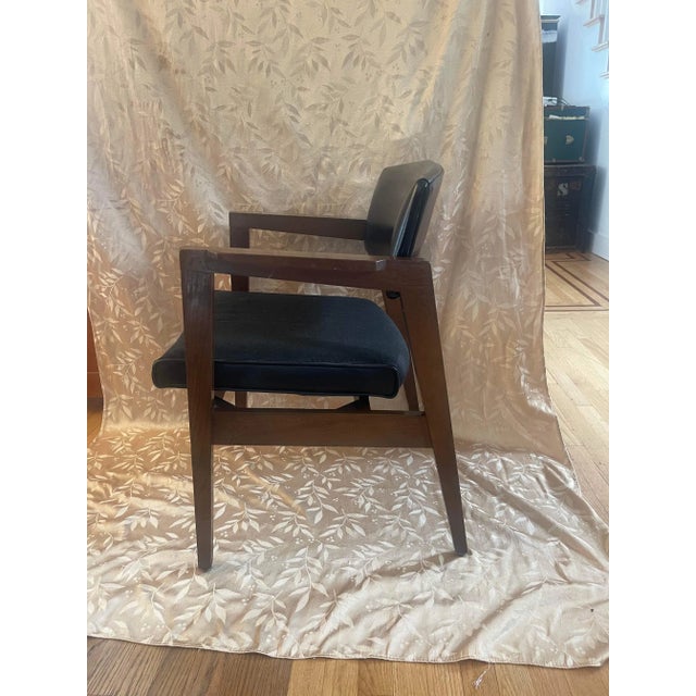 Mid-Century Modern 1960s Mid Century Modern Vintage wh Gunlocke Office Chair For Sale - Image 3 of 13