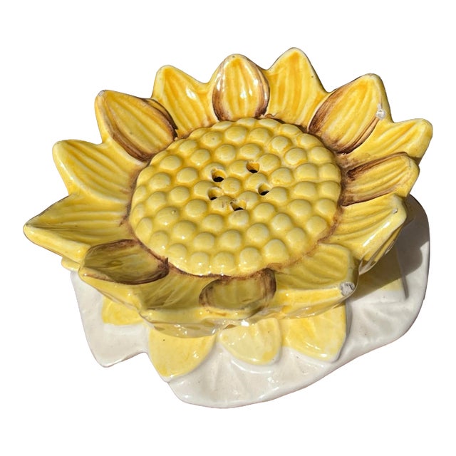 Mid Century Ceramic Sunflower Shaker For Sale