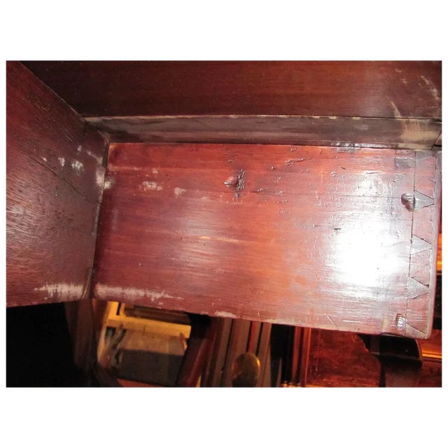 Antique American Walnut Queen Anne Drop Leaf Table Circa 1750 For Sale - Image 9 of 10