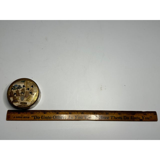 Antique Meiji Satsuma Box: Japanese Geisha Enamel Decor For Sale - Image 10 of 10