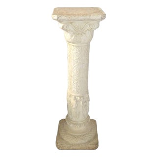 Ornate Neoclassical Style Hand-Carved Concrete Sculpture Stand Column Italy 1970 For Sale