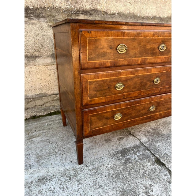 Louis XVI Chest of Drawers in Inlaid Walnut, 1800s For Sale - Image 10 of 14