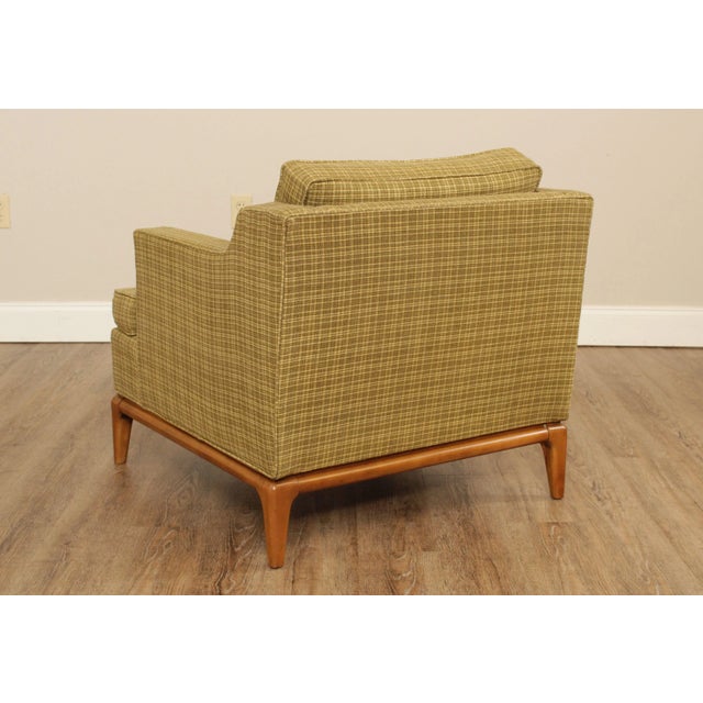 Mid Century Modern Lounge Chairs - A Pair For Sale - Image 10 of 13