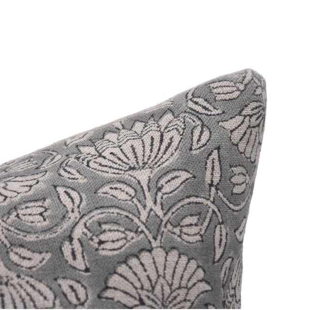 Not Yet Made - Made To Order Fabdivine Handcrafted Pillow Cover 18x18 Inch Ulta Kamal For Sale - Image 5 of 7