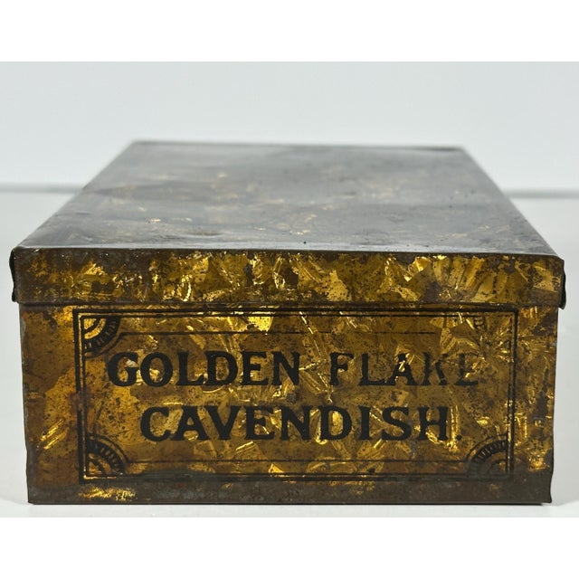 19th Century Antique Pioneer Tobacco Tin: Richmond Cavendish Golden Flake Litho Box For Sale - Image 5 of 10