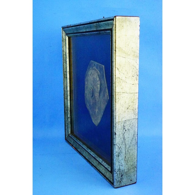 MEASUREMENTS (including frame): Height: 28 cm; Width: 26 cm; Depth: 4.5 cm; Weight: 1.257 kg Item : Vintage wall plaque...