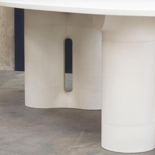 Contemporary Moulded Mineral Natural White Table by Manufacture XXI For Sale - Image 3 of 7