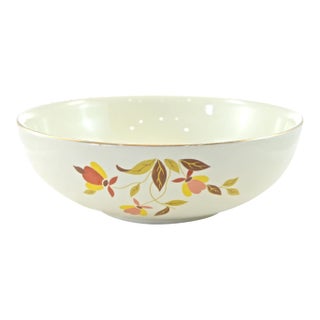 Round Leaf & Vine Bowl For Sale