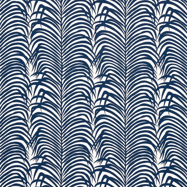 Sample - Schumacher Zebra Palm Indoor/Outdoor Fabric in Navy For Sale