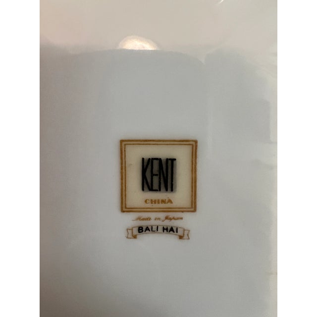 Late 20th Century Mid-Century Kent China “Bali Hi” Pattern Serving Bowl For Sale - Image 5 of 7