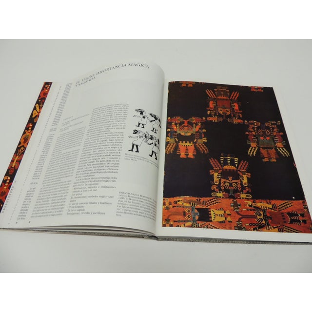 Spanish Arte Textil Del Peru Hardcover Book in Spanish For Sale - Image 3 of 8