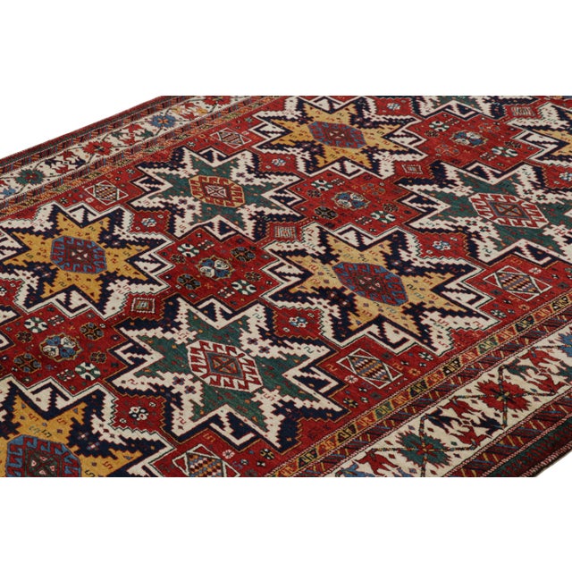 Hand-knotted in wool, this 7x9 vintage Turkish rug is an exciting new addition to Rug & Kilim’s collection of mid-century...