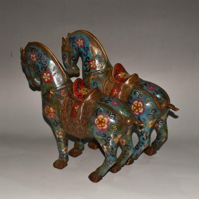 1940s Pair of Vintage Chinese Cloisonné Tang Horses With Saddles - Turquoise Ground For Sale - Image 5 of 9