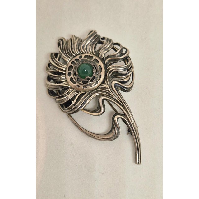 Peacock Feather No. 16/1000 Brooch in Silver & Chrysoprase in the style of Alphonse Mucha, 1992 For Sale - Image 3 of 16