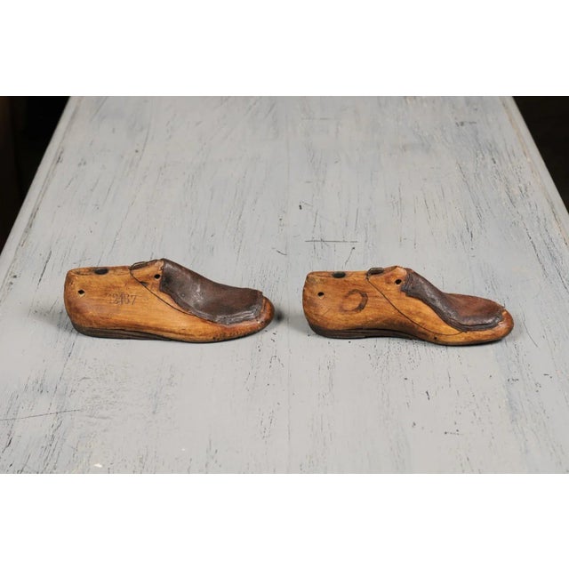 English Vintage Wood and Leather Handmade Cobbler's Shoe Lasts - A Pair For Sale - Image 4 of 12