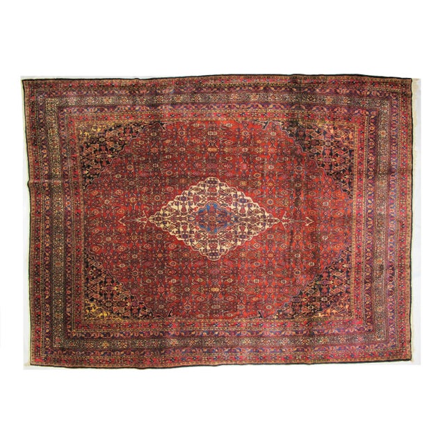 Early 20th Century Antique Persian Bibikabad Rug - 9′1″ × 12′1″ For Sale In New York - Image 6 of 6