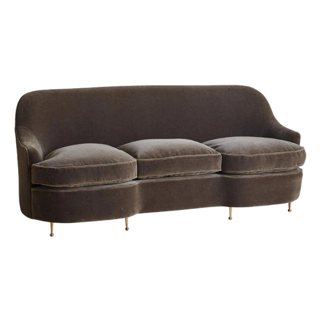 Curved 3-Seat Sofa in Chestnut Mohair, Italy 1950s For Sale