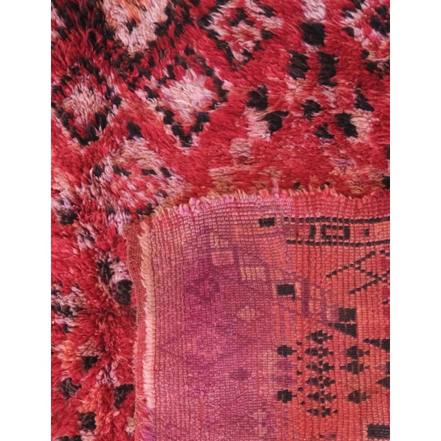 Red 1980s Red Moroccan Wool Rug - 10.3 X 6.3 Ft For Sale - Image 8 of 8