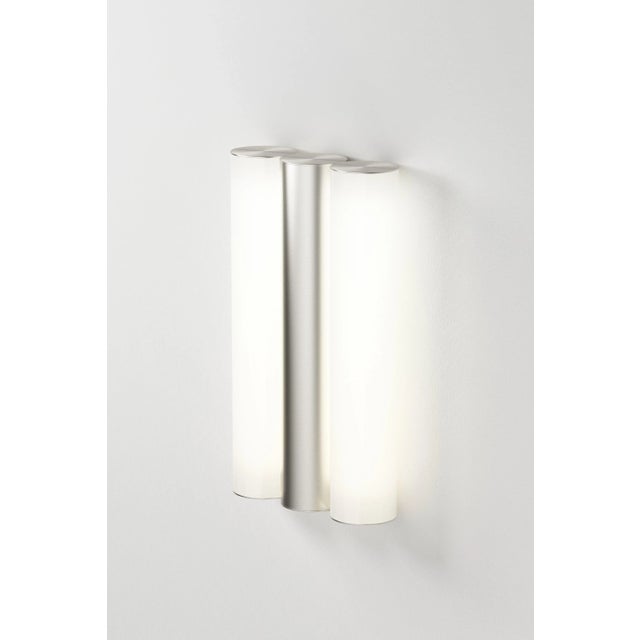 Ip gamma satin nickel wall light by sylvain willenz dimensions: d15.2 x w5 x h28.4 cm materials: solid brass, satin nickel...