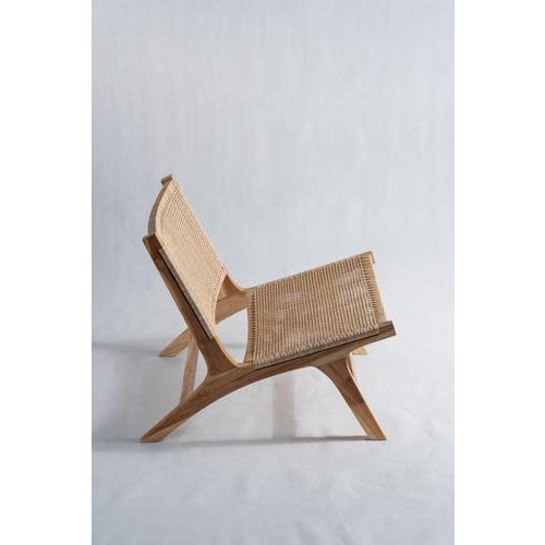 Reclining Armchair in Natural Wood and Woven Rattan For Sale - Image 4 of 18