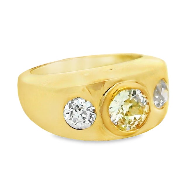 Vintage French 18k Gold Gypsy-Set Diamond Band Ring, 1970s, Size 5.75 For Sale - Image 12 of 18