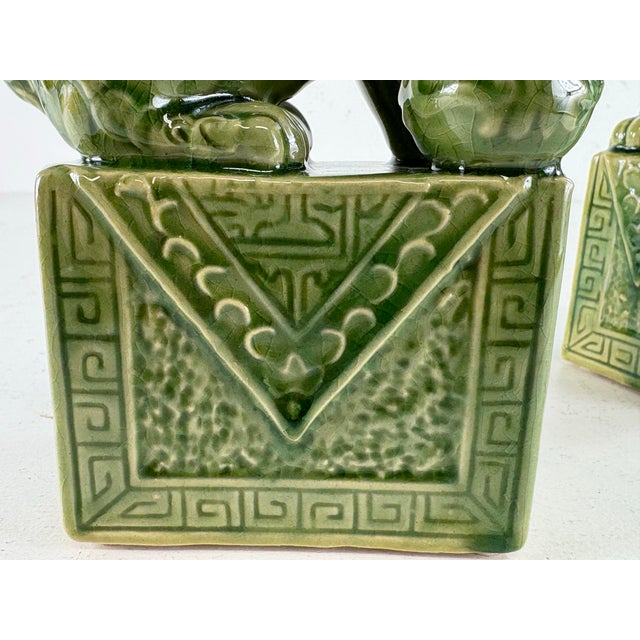 Vintage Green Majolica Chinese Export Pottery Foo Dogs/a Pair For Sale In Philadelphia - Image 6 of 8