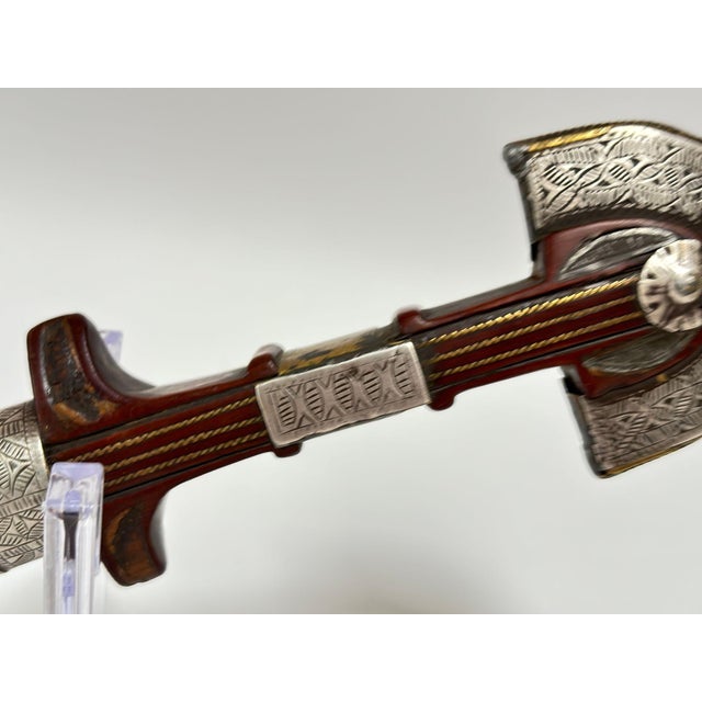 Late 19th Century Antique Moroccan Berber Khanjar Dagger With Sheath For Sale - Image 5 of 15