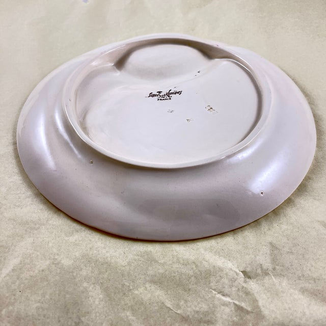 Sarreguemines Strasbourg Pattern Hand Painted Faïence Asparagus Plate For Sale - Image 11 of 12