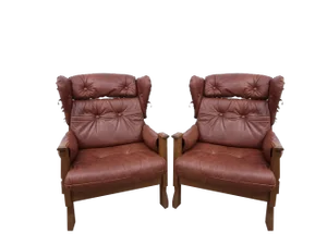Set of Mid-Century Lounge Chairs in Leather