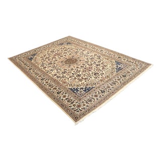 Middle Eastern Rug in Wool and Silk For Sale
