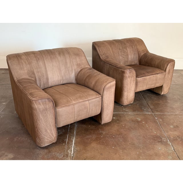 Vintage 1970s DeSede Ds-44 Buffalo Leather Lounge Chairs For Sale - Image 13 of 16