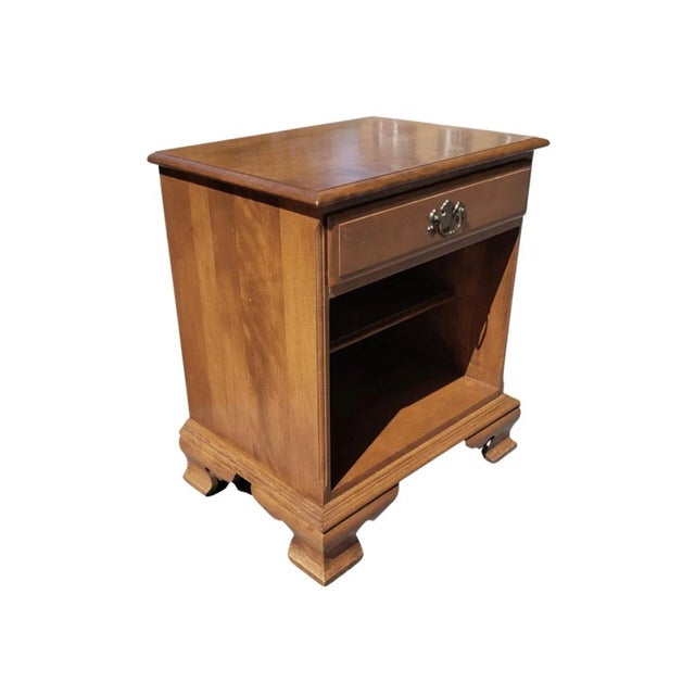 1970s Ethan Allen Heirloom Maple Bedside Tables Nightstands, a Pair