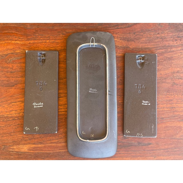 Ruscha ceramic wall plate center piece and 2 smaller sides handmade - the background color is dark gray - West German...