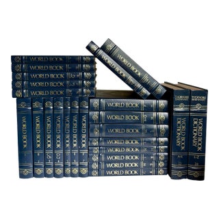 1988 Complete World Book Encyclopedia 24 Volume Set With Dictionary in Navy Blue & Gold For Sale