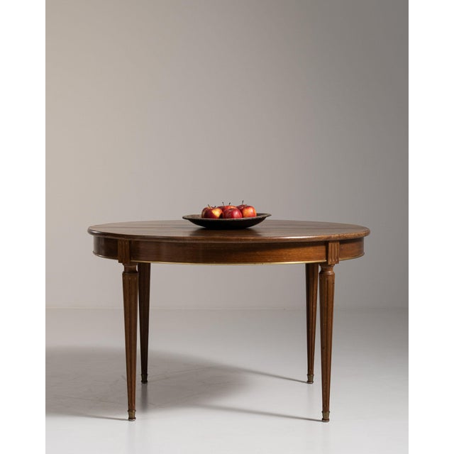 French 19th Century France Rich Walnut Brown Oval Walnut Dining Table For Sale - Image 3 of 11