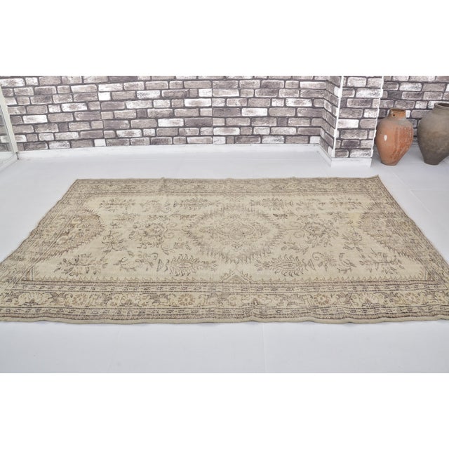 1960s 1960s Beige Handknotted Wool Area Carpet For Sale - Image 5 of 10