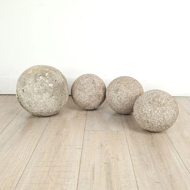 Group of Four Antique and Vintage Spheres, Italy For Sale - Image 9 of 10