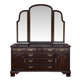 1980s Ethan Allen Georgian Court Solid Cherry 8 Drawer Low Dresser & Trifold Mirror (11-5223) For Sale
