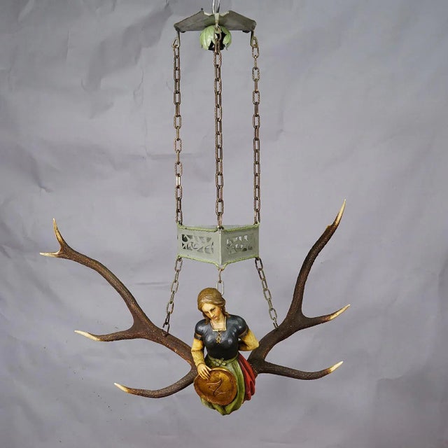 Antique Lusterweibchen of a Victorian Lady ca. 1920 A lovely antique lusterweibchen chandelier of a victorian noble lady...