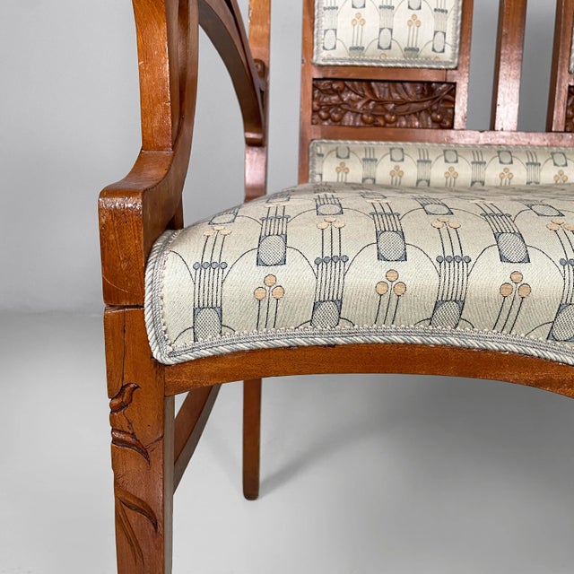 Italian Art Nouveau Style Bench in Fabric and Wood with Decoration, 1930s For Sale - Image 10 of 18