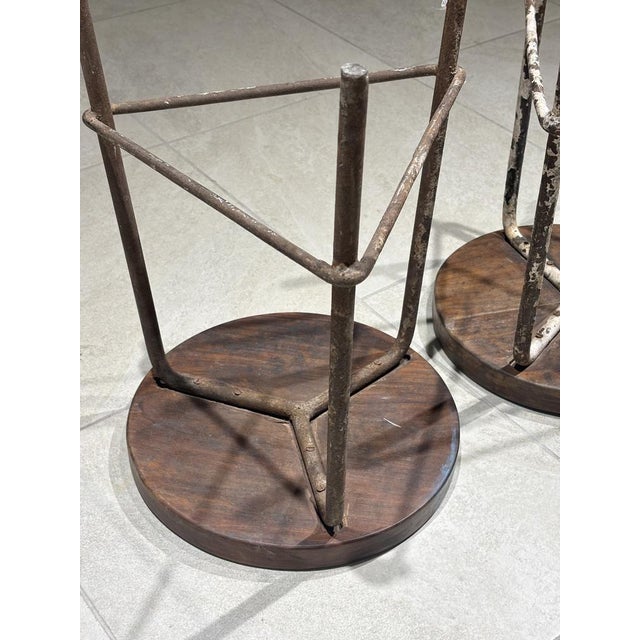 Set of Stools by Pierre Jeanneret, 1952 For Sale - Image 11 of 13