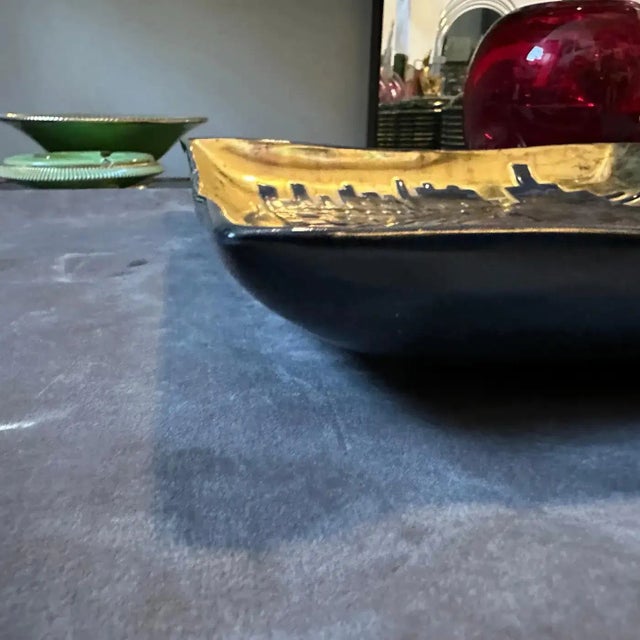 Ceramic 1980s Post Modern Gold and Black Ceramic Italian Vide Poche by Capodimonte For Sale - Image 7 of 13